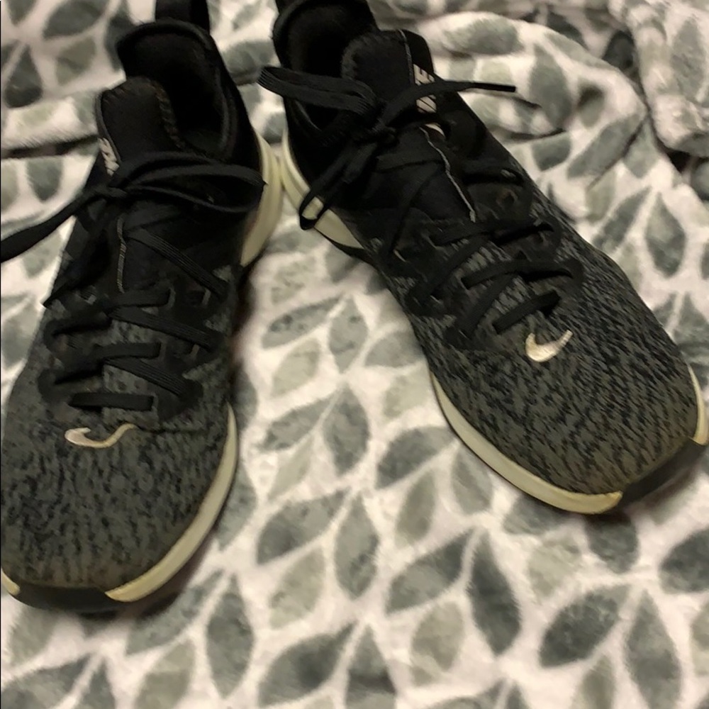 Nike women’s shoes